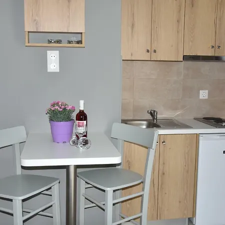 Stellar Ii Apartment